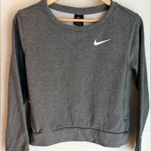 NIKE girls size large crop hoody with pockets